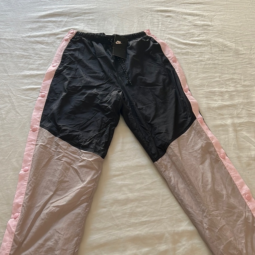 Nike windbreaker pants. Size XS